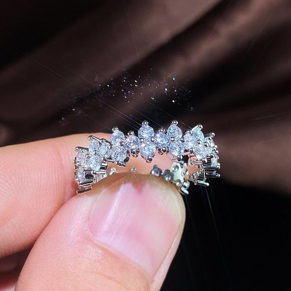 🔥 Hot Shiny Moissanite Zircon Eternity Rings for Women, PD570 - Picture 1 of 4